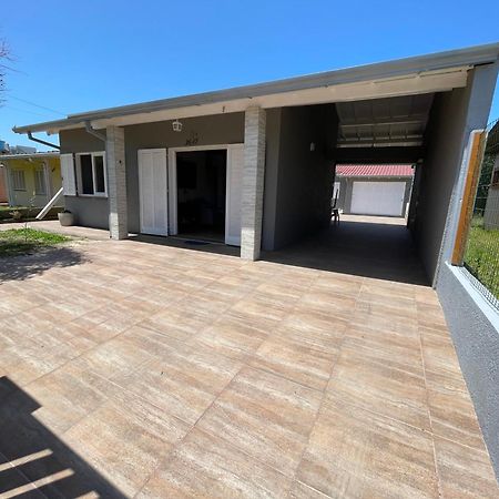 Casa Com Piscina Proxima Ao Mar Villa Tramandaí Exteriör bild